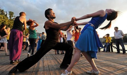 Танцы как замена фитнес-тренировкам: сколько нужно танцевать для достижения результата?